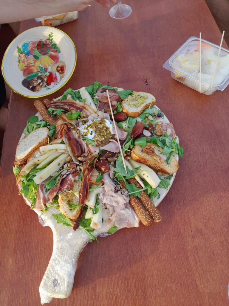 IMG-20240326-WA0033 Tour in barca con aperitivo al tramonto a Siracusa